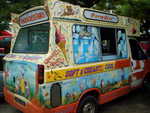 Le marchand de glaces et son camion musical
DSC00451