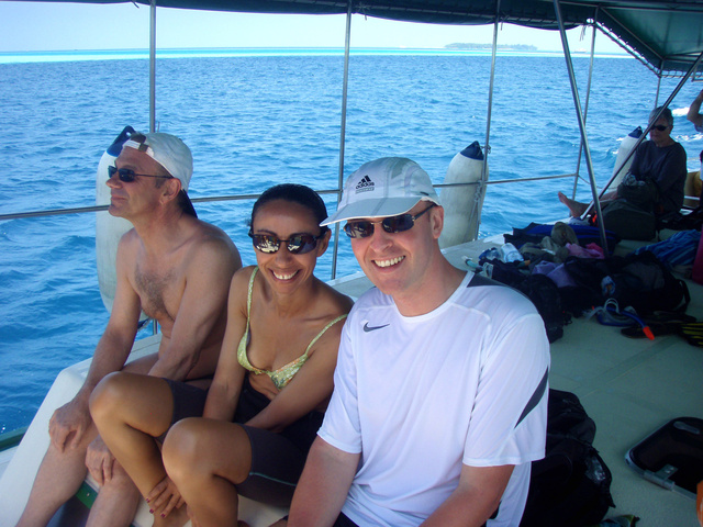 Cool les vacances sur le bateau  la rencontre des dauphins.